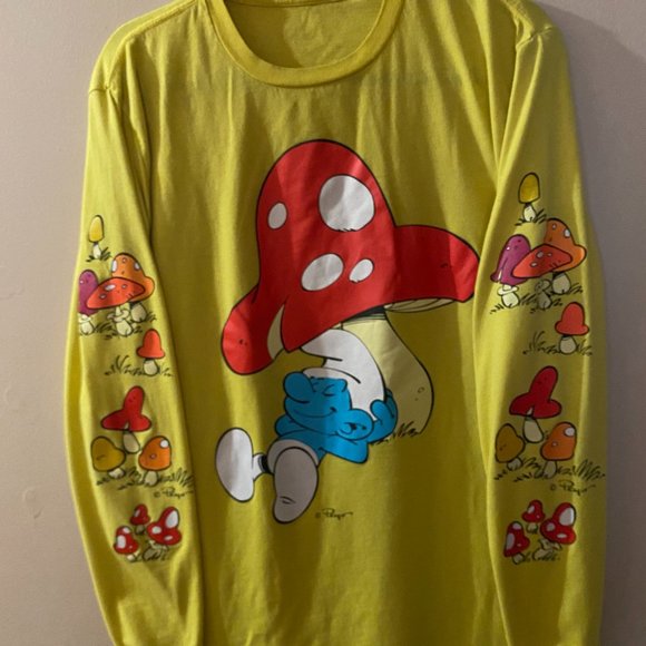 SMURF MUSHROOM PRINT T SHIRT SIZE L - Picture 1 of 3